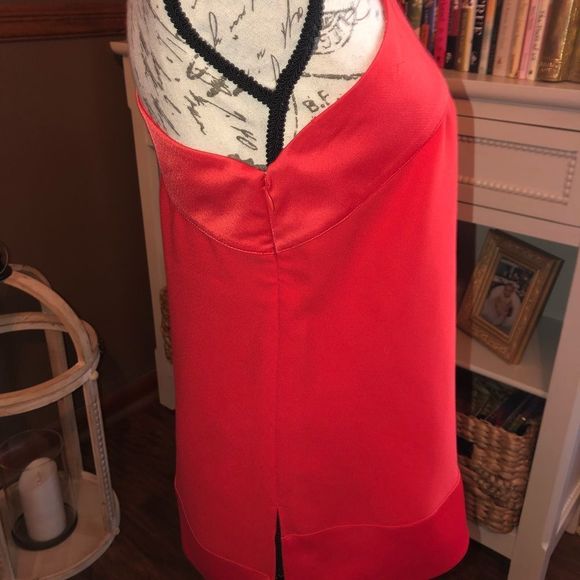 Stunning One Shoulder Top - Picture 3 of 7